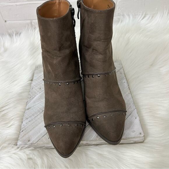 Report Studded Pointed Toe Stacked Heel Booties Size 9 - Picture 3 of 12